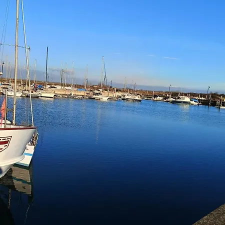 Botel House Boats *